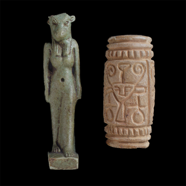Hathor with cylinder